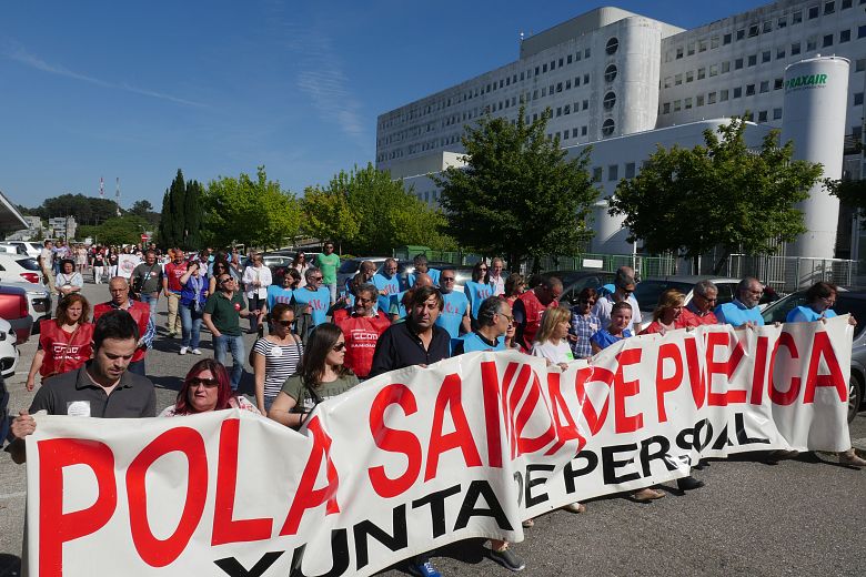2016 06 01 ProtestaPecheDesmantelamentoMeixoeiroVigo09.JPG